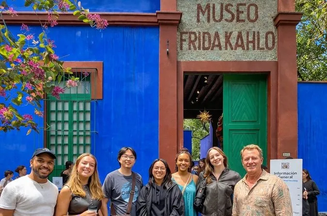 Street tostadas at the Mercado de Coyoacán on a Frida Kahlo Blue House tour with local food tasting, Mexico City